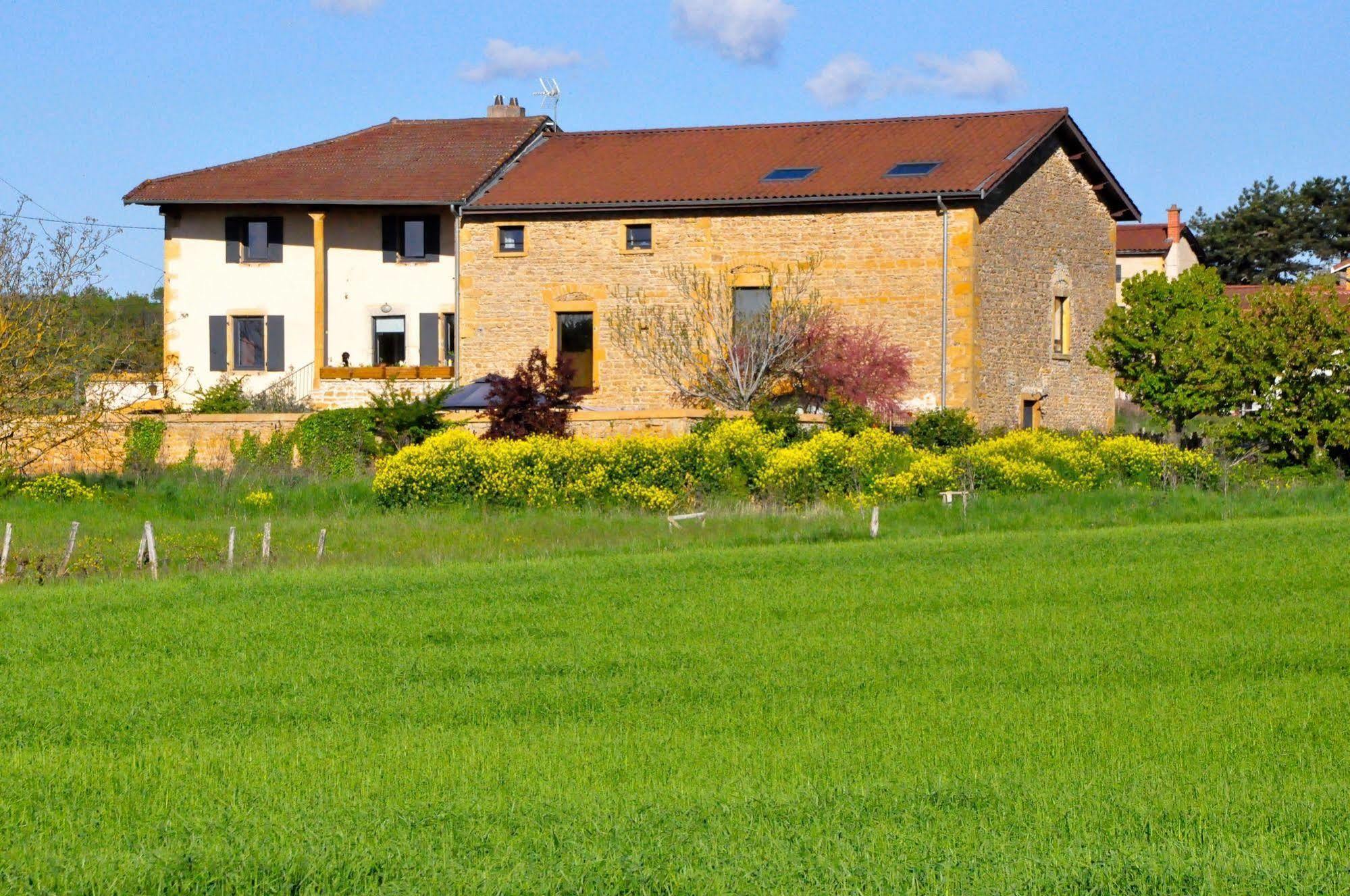 Le Clos Du Cher En Beaujolais Saint-Germain-Nuelles Bagian luar foto
